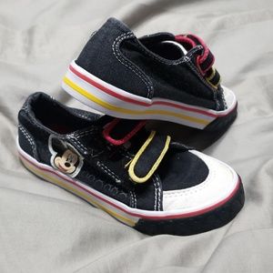 Mickey Mouse shoes size 10